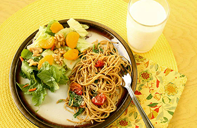 tomato-and-spinach-pasta