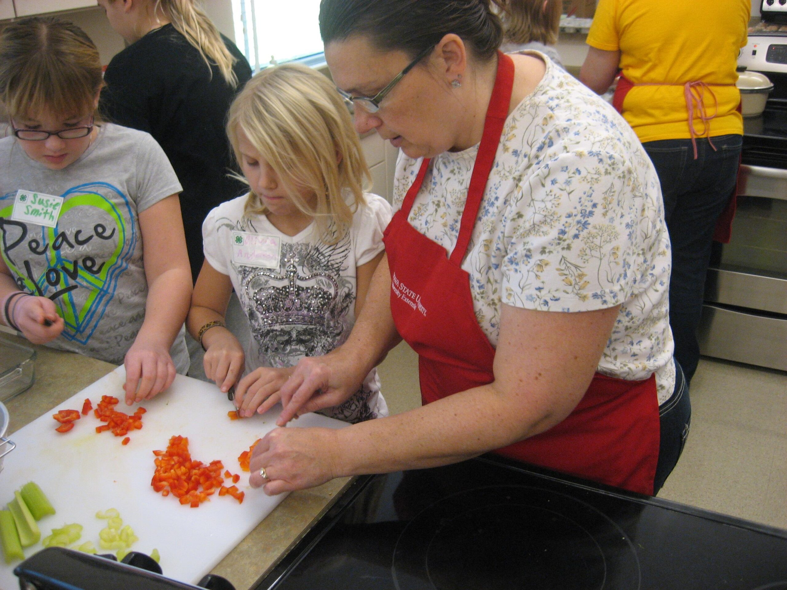 Involve (and teach) Others to Prepare Holiday Meals