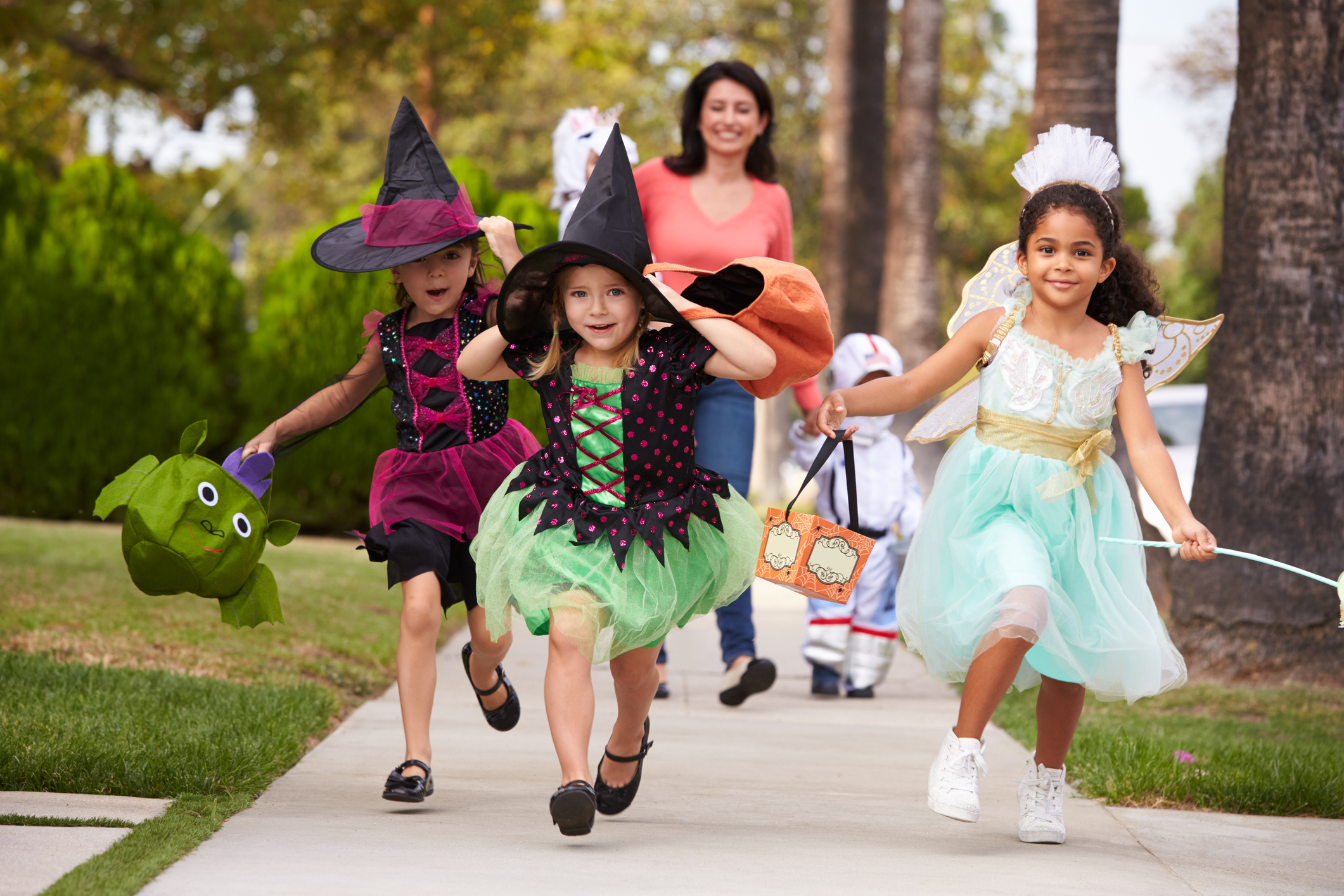 kids in Halloween costumes